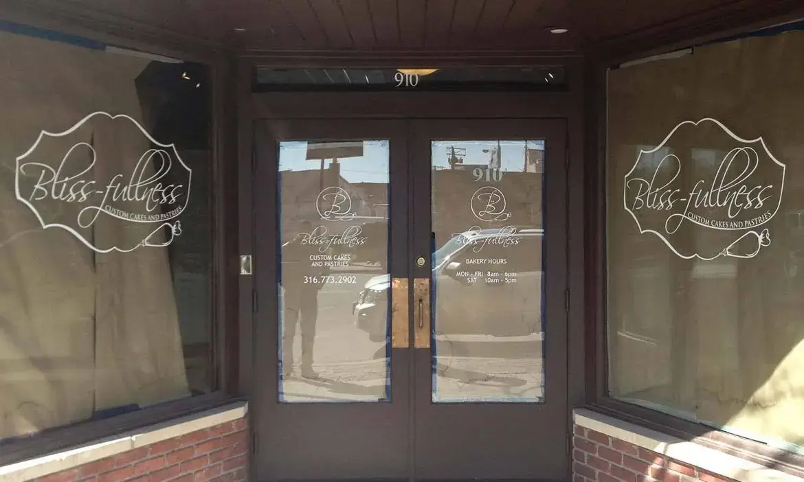 Window Graphics by US Logo