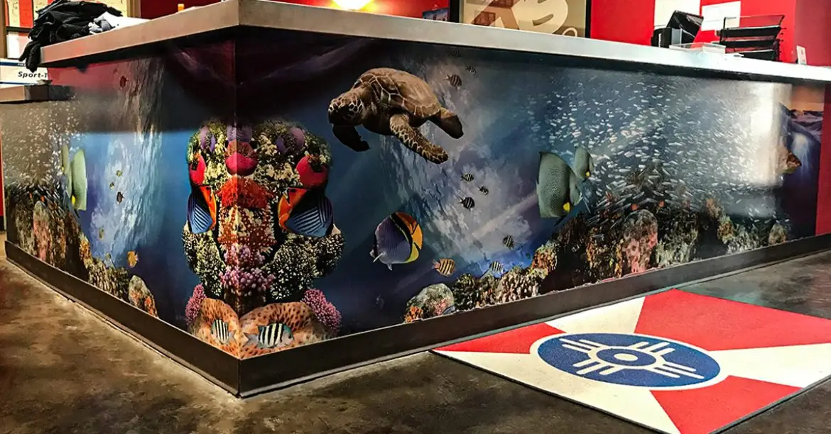 Impress-Your-Customers-with-Interior-and-Exterior-Graphics-22